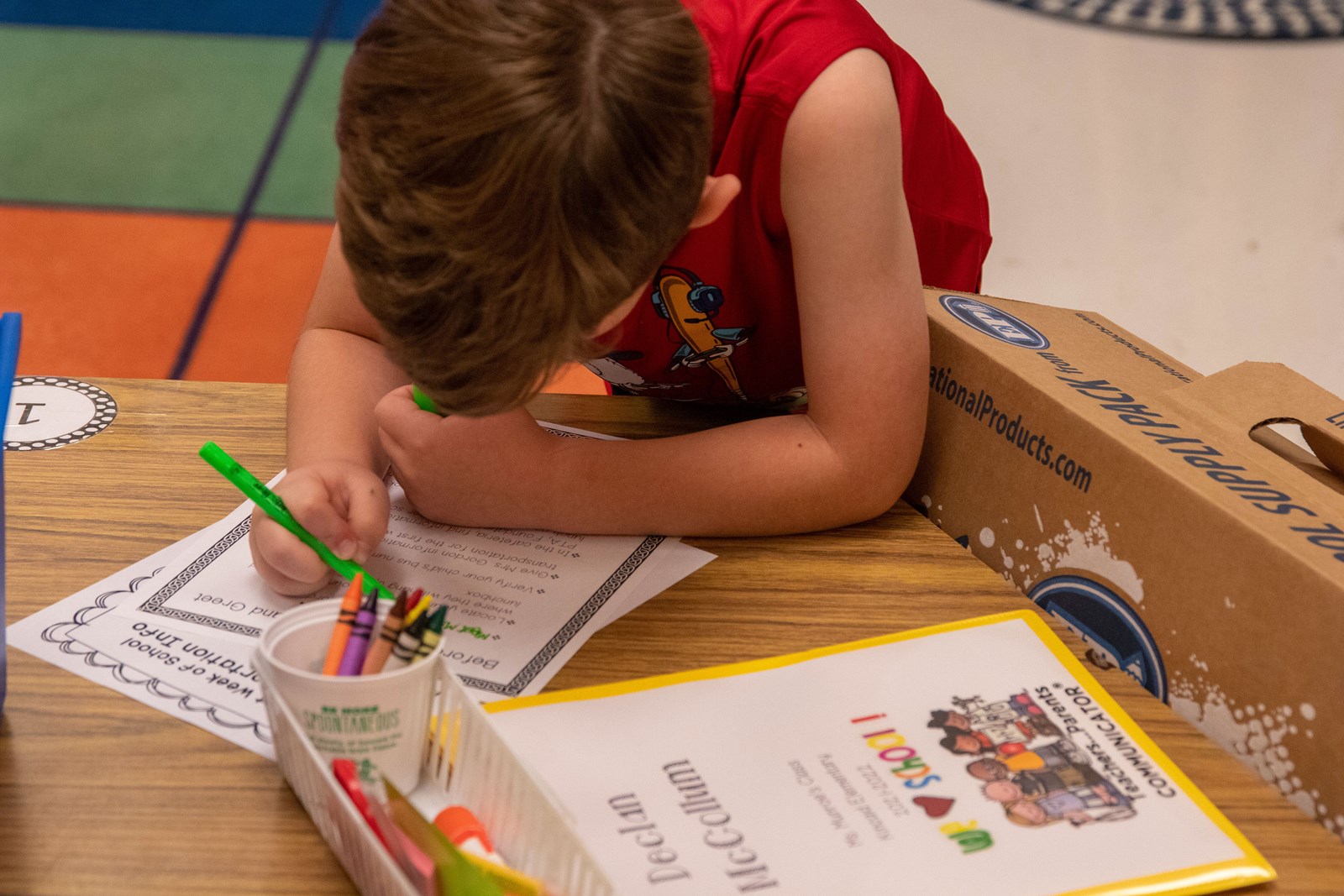 Kincaid students and parents take part in the kindergarten ride along and school sneak a peek event-169.jpg