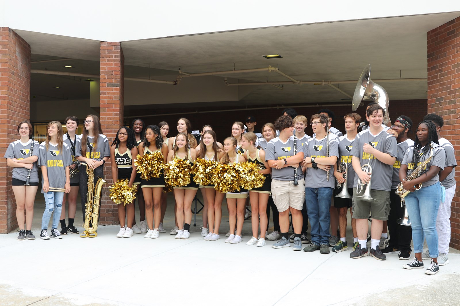 Kincaid students and parents take part in the kindergarten ride along and school sneak a peek event-26.jpg