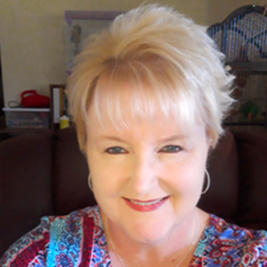 laurakelly_profilepic.ce42aa75700.png