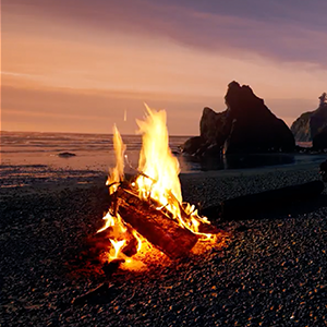 8 Hours of 4K Campfire On Beach - Crackling Fire With Ocean Waves Sounds