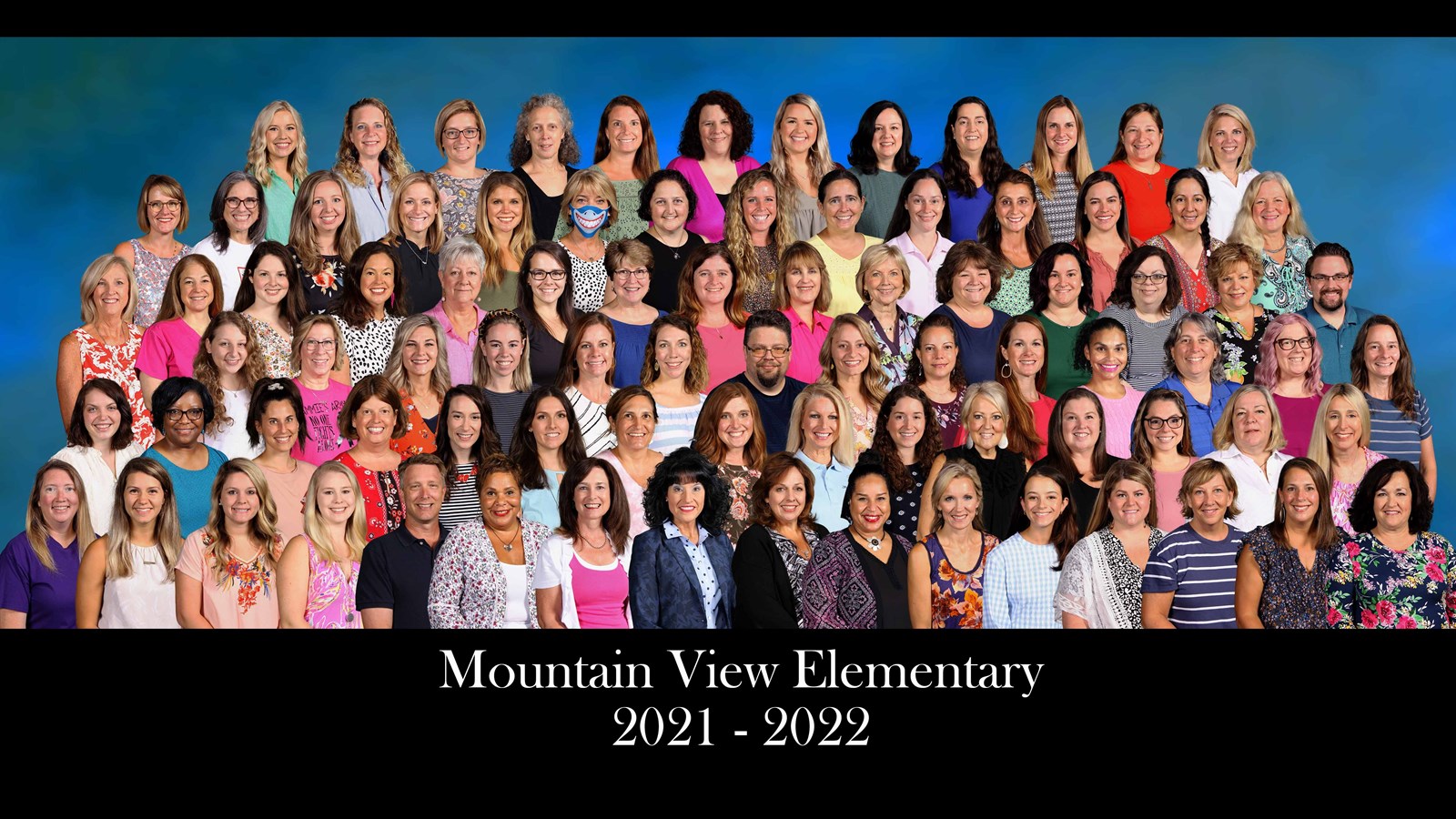2021-2022 Staff Picture