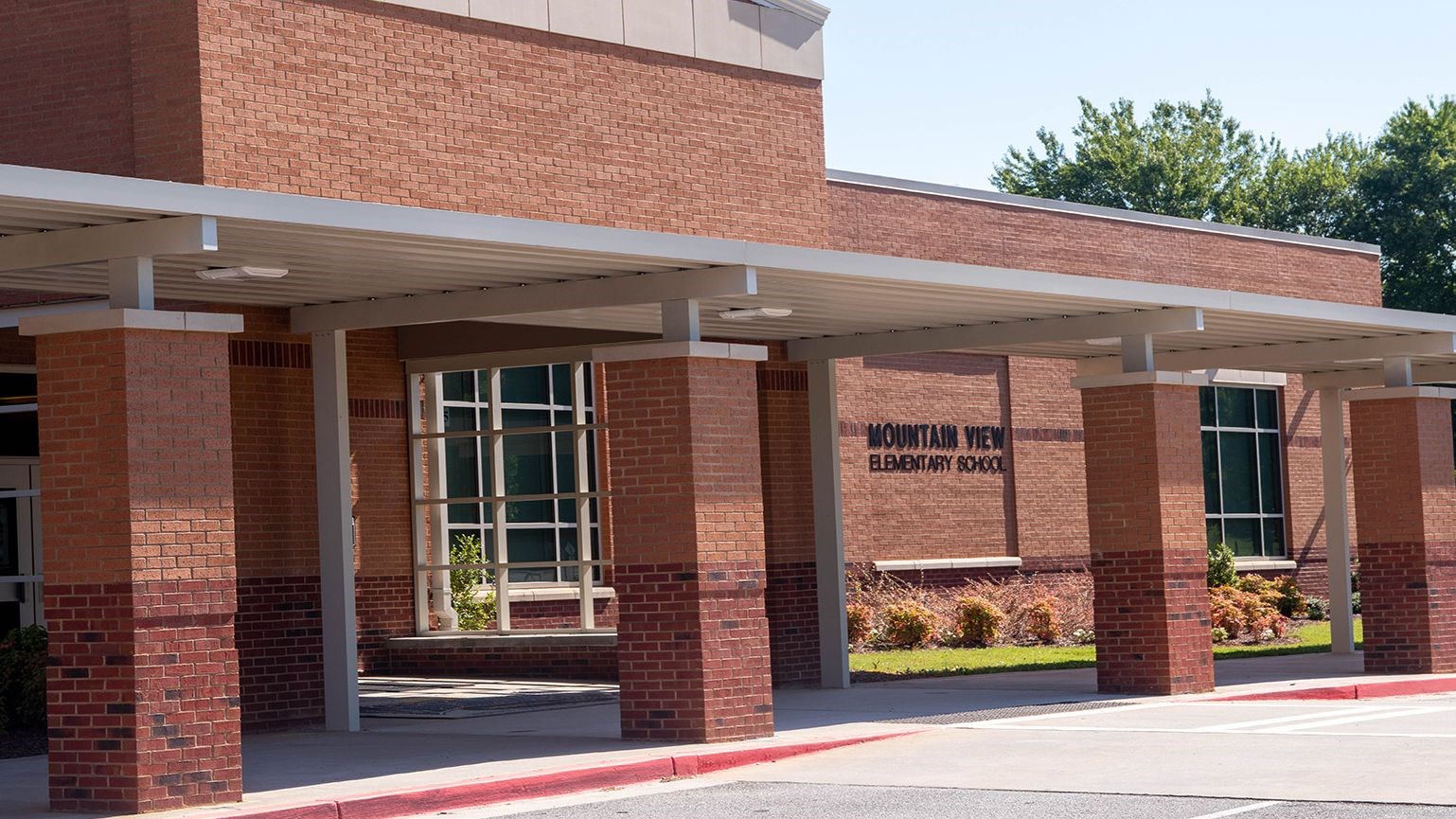 Ed SPLOST Projects For Mountain View Elementary School   Mountain View Front Of School 8 